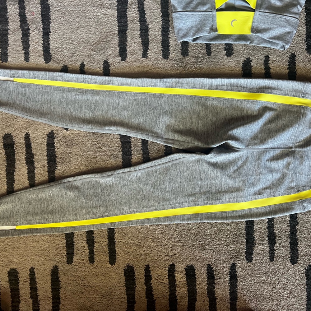 Zyia Active Set - image 4